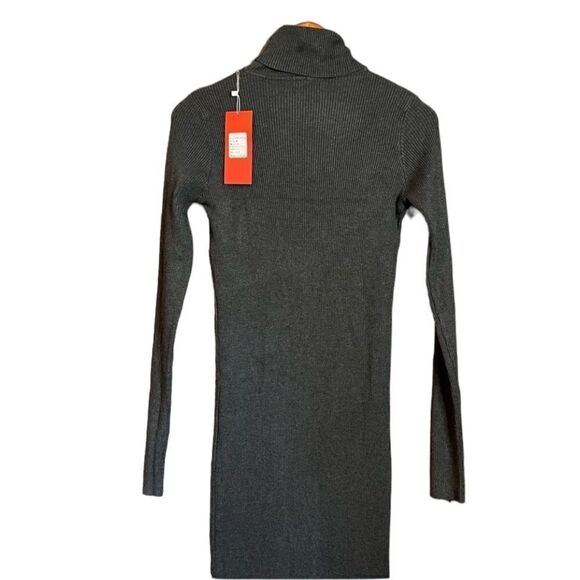NWT! Rocorose grey ribbed sweater midi dress - Picture 8 of 9